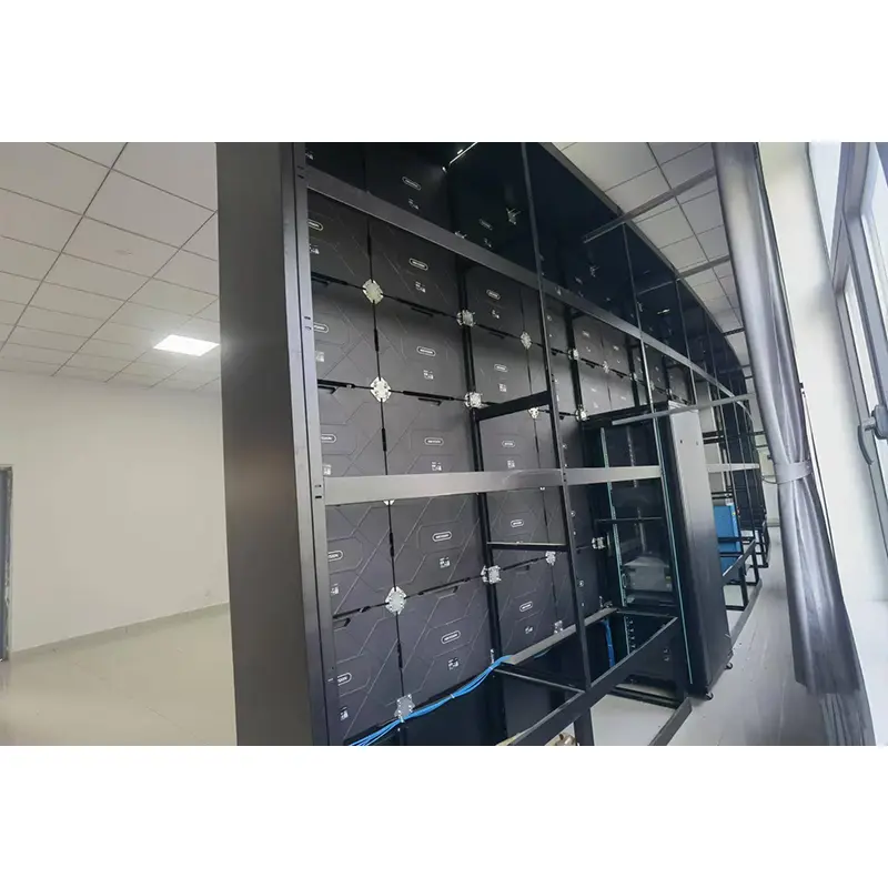Καμπύλη οθόνη LED Κινητό ντουλάπι